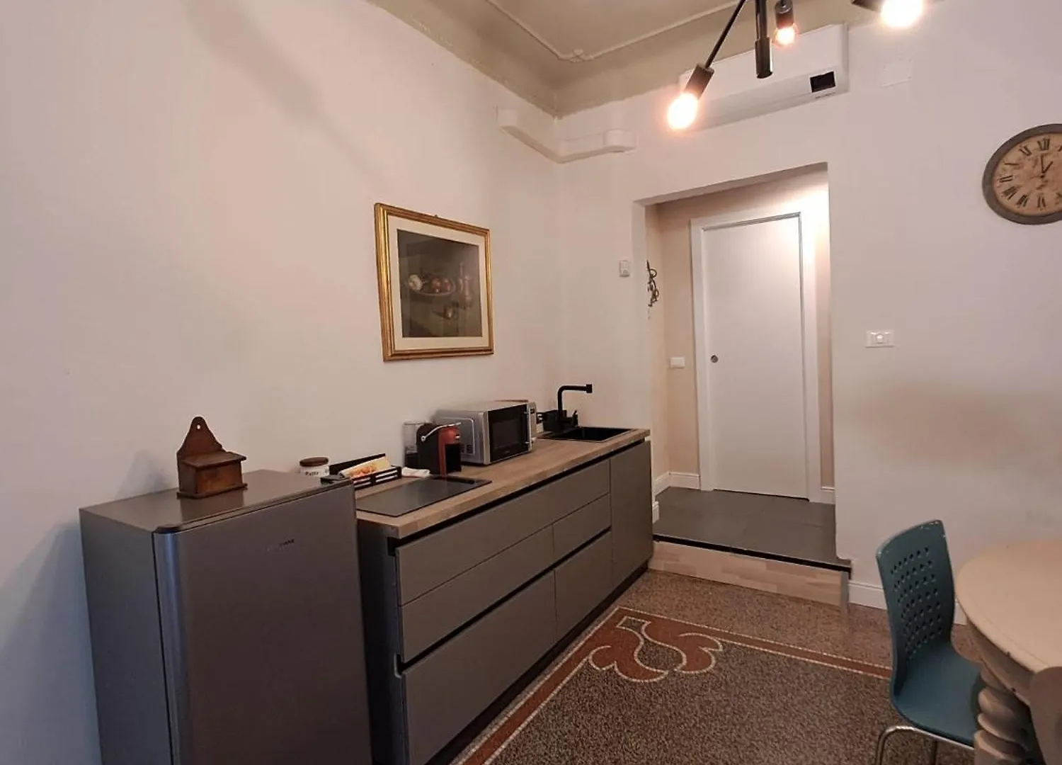 Rock&White Apartment Genoa Italy
